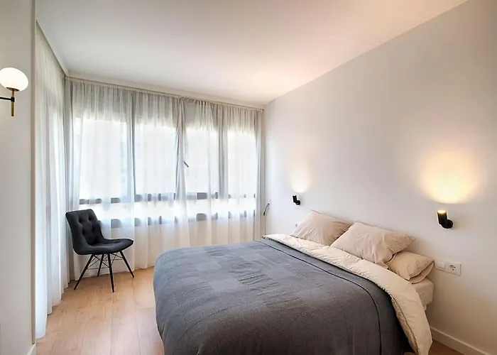 Center Apartment *