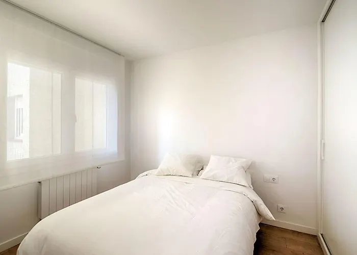 Center Apartment *