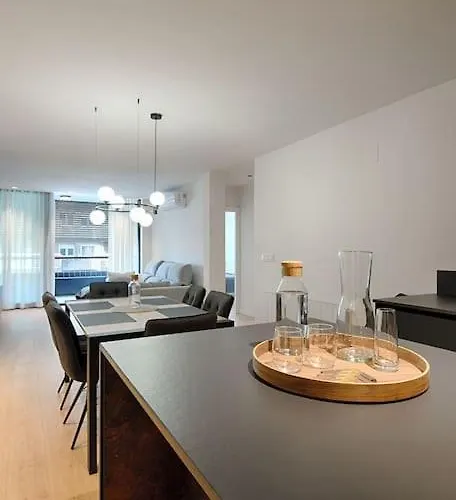 Apartment Center